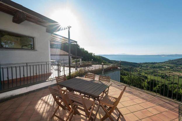 Casa Vacanze Montedoro Montefiascone Exteriör bild
