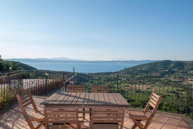 Casa Vacanze Montedoro Montefiascone Exteriör bild